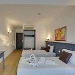 Sapphire Club בודרום