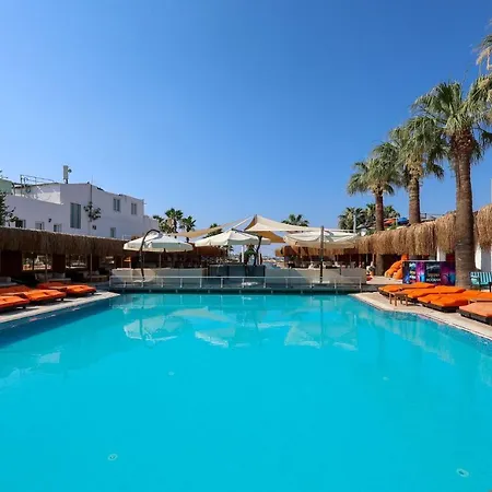 Sapphire Club Otel 4*