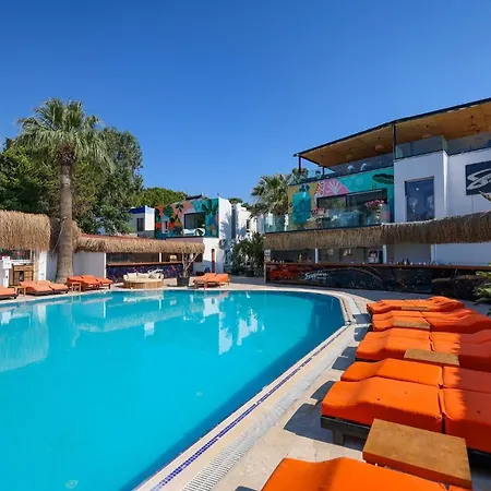 فندق Sapphire Club