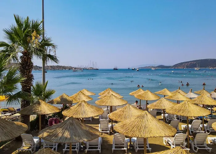 Sapphire Club Hotel