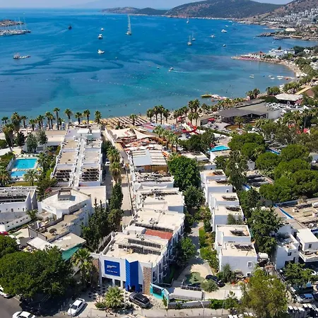 Hotel Sapphire Club 4*