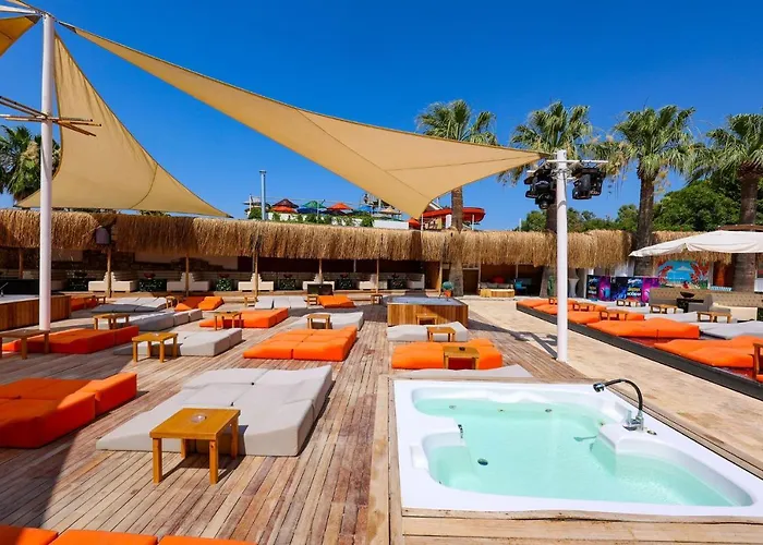 Sapphire Club Otel 4*