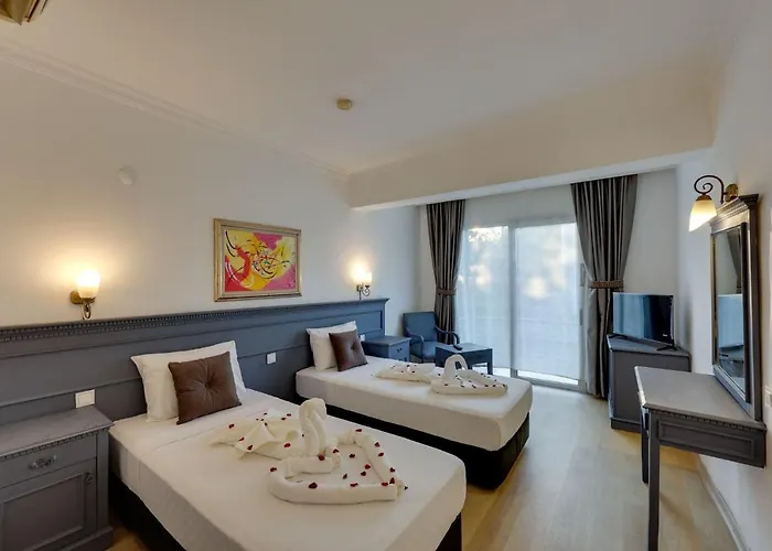 Ξενοδοχείο Sapphire Club 4*