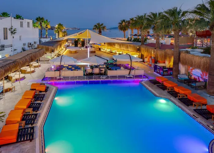 Sapphire Club Ξενοδοχείο 4*